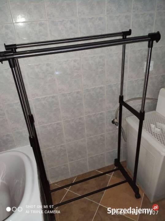 Wieszak na ubrania i buty na kółkach składany Pozostałe Kołobrzeg