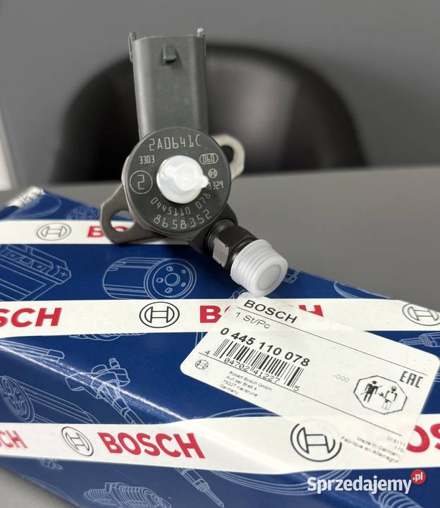 Wtryskiwacz NOWY komplet 5 sztuk Bosch