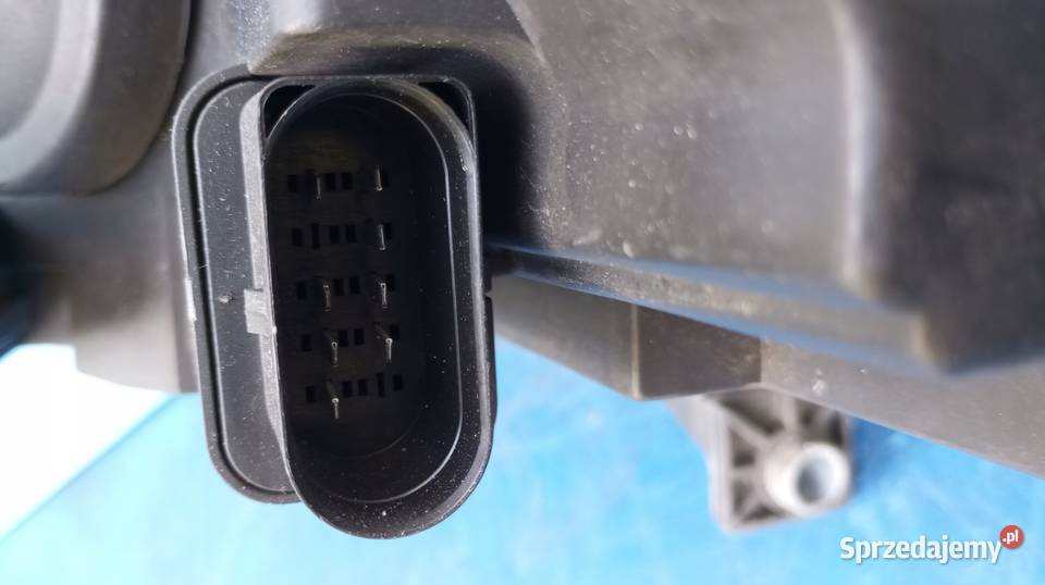 LAMPA REFLEKTOR PRAWY PRZÓD EU VW PASSAT B6 osobowe Nowy Tomyśl