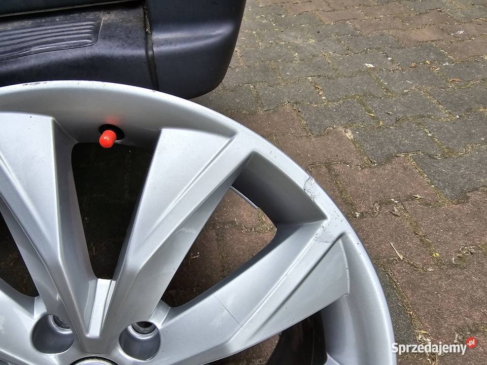 Felgi 5x112 17 SEAT AUDI SKODA VW ET 45 7J Samochodowe Niwki sprzedam