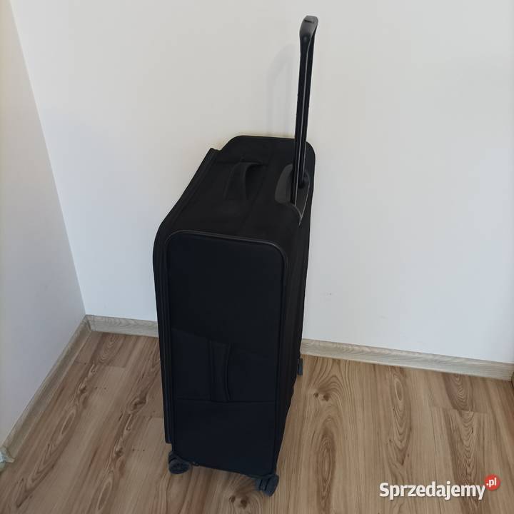 Duża walizka podróżna na kółkach dolnośląskie