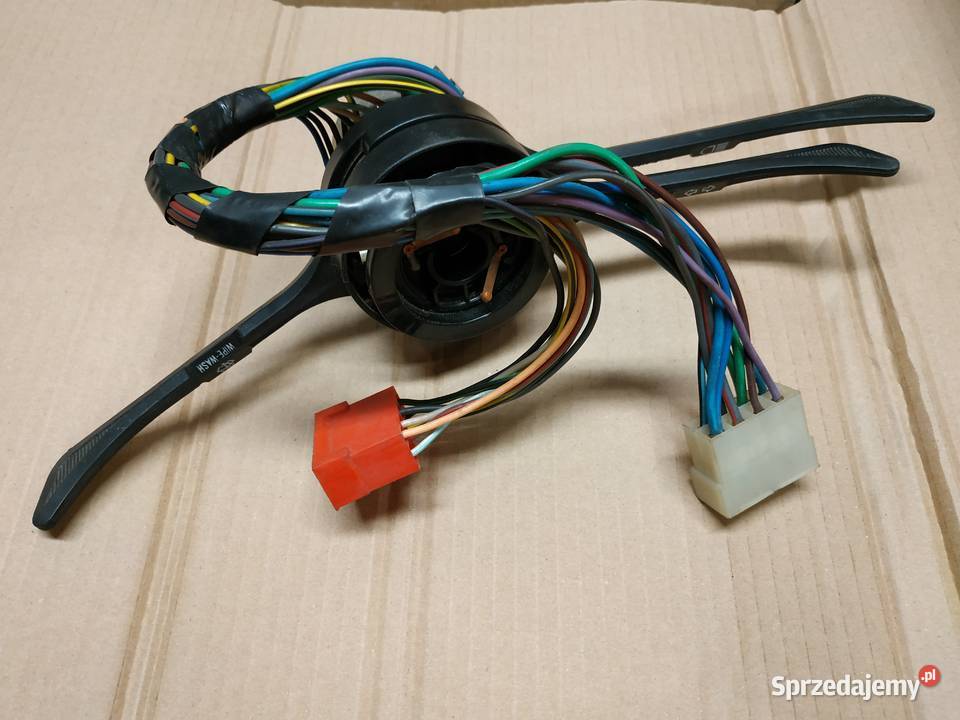 Mechanizm wycieraczek manetki duży fiat 125p Stacyjki i kluczyki dolnośląskie Wrocław