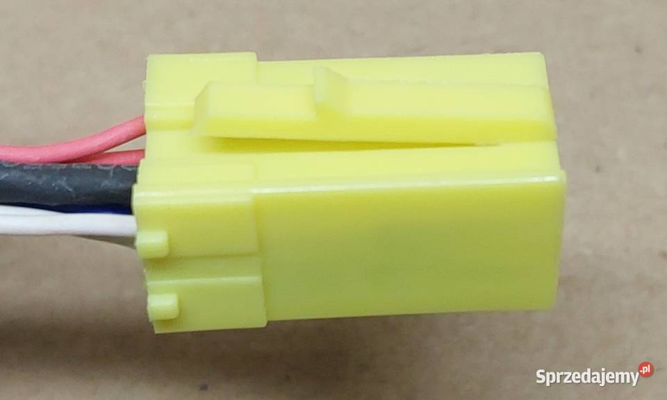 ZŁĄCZE WZMACNIACZA MINI ISO 6 PIN RCA X4 osobowe Układ elektryczny Mielęcin