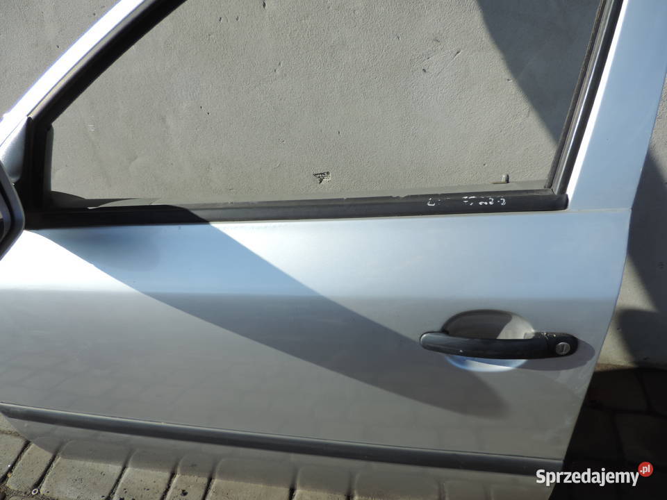 SKODA OCTAVIA I DRZWI LEWY PRZÓD PRZEDNIE 9102 Rok produkcji 1999 Nowy Sącz