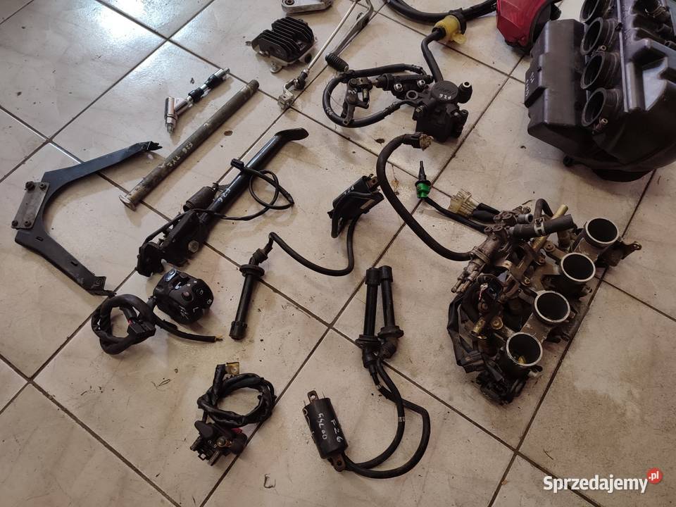 Yamaha FZ6 Fazer części 0409r Lampa przełącznik
