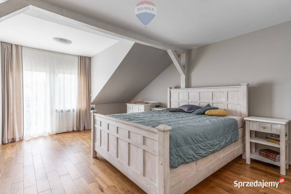 FUNKCJONALNY DOM WYSOKI STANDARD LAS SMOCHOWICE 487m2 Wynajem Poznań