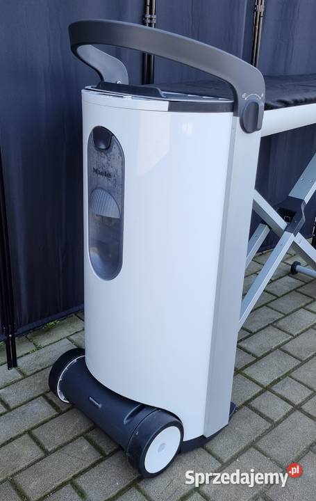 Prasowalnica deska do prasownia stacja parowa