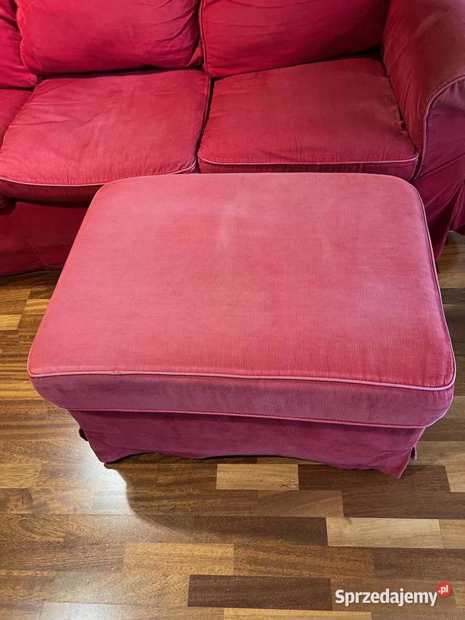 Podnóżek Ektorp Ikea pufa czerwona sztruks
