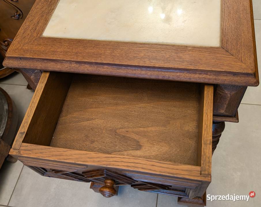 Piękna dębowa szafkakomoda eklektyczna z Dąbrowa Górnicza