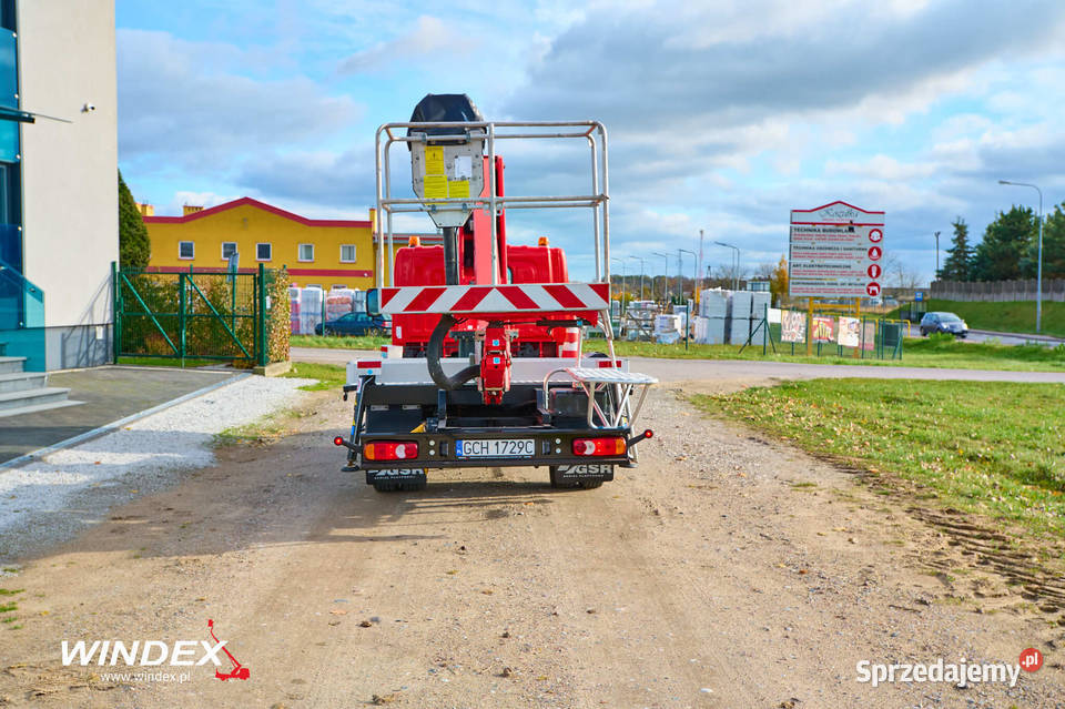 Podnośnik koszowy GSR E 179T Chojnice