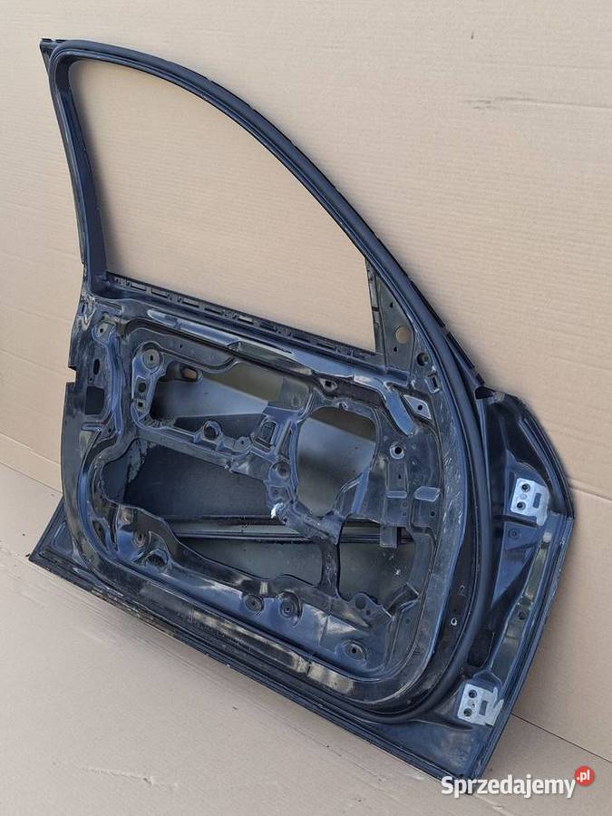 BMW 3 E91 E90 DRZWI LEWE PRZEDNIE LEWY PRZÓD osobowe Bieleń