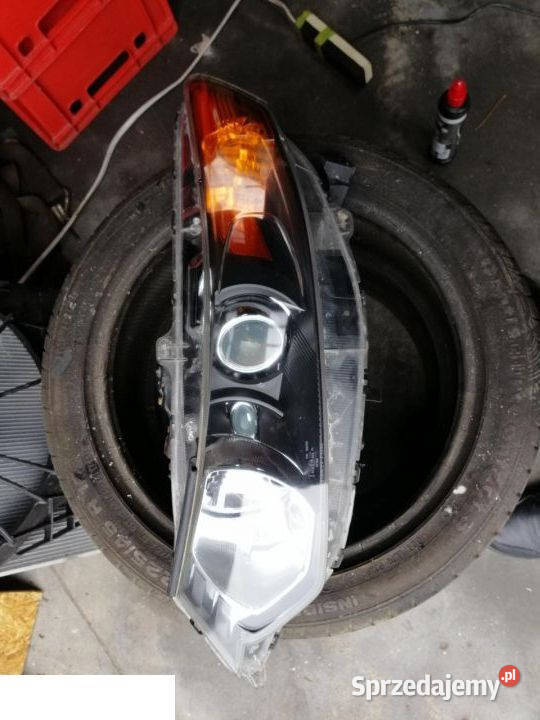 Honda accord VIII reflektor lewy Europa Części lubelskie Kozubszczyzna