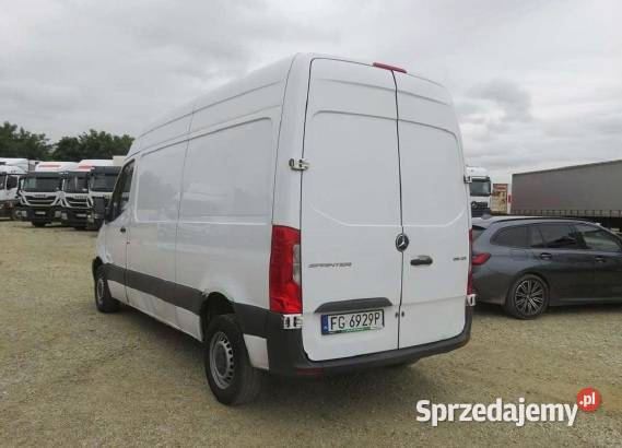MERCEDESBENZ SPRINTER 2023 195000 ccm 150