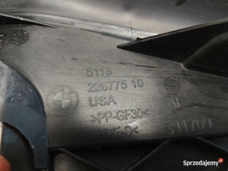 BMW G05 X5 30d 2019r ŻALUZJA WLOT POWIETRZA