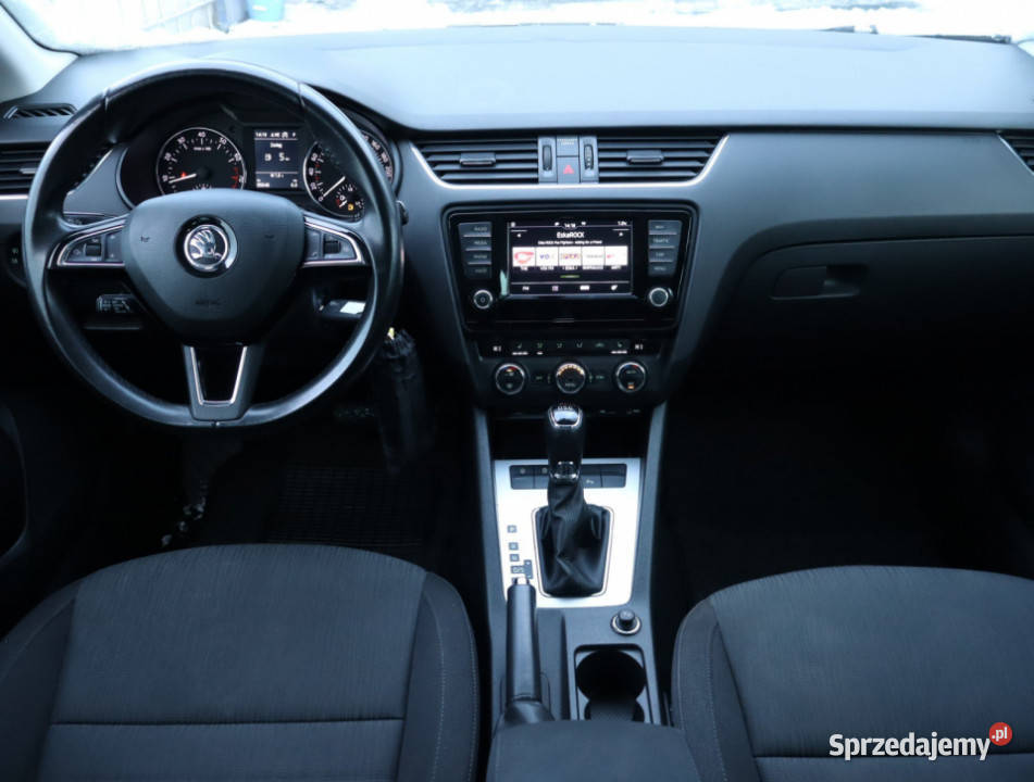 Skoda Octavia 14 TSI podgrzewane fotele sprzedam