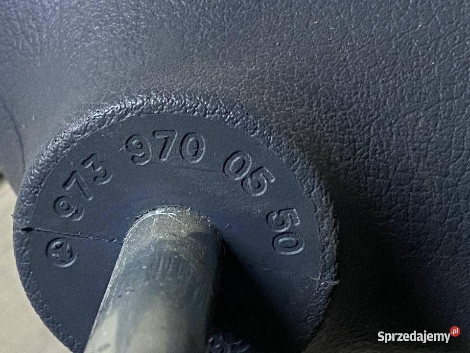 Zagłówek Fotela Mercedes ATEGO AXOR 9739700550 Wyposażenie wnętrza Maszewo