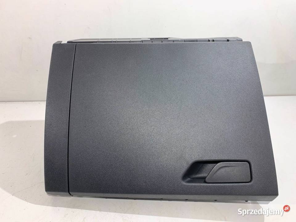 SCHOWEK PASAŻERA SKODA KAMIQ Crossover sprzedam