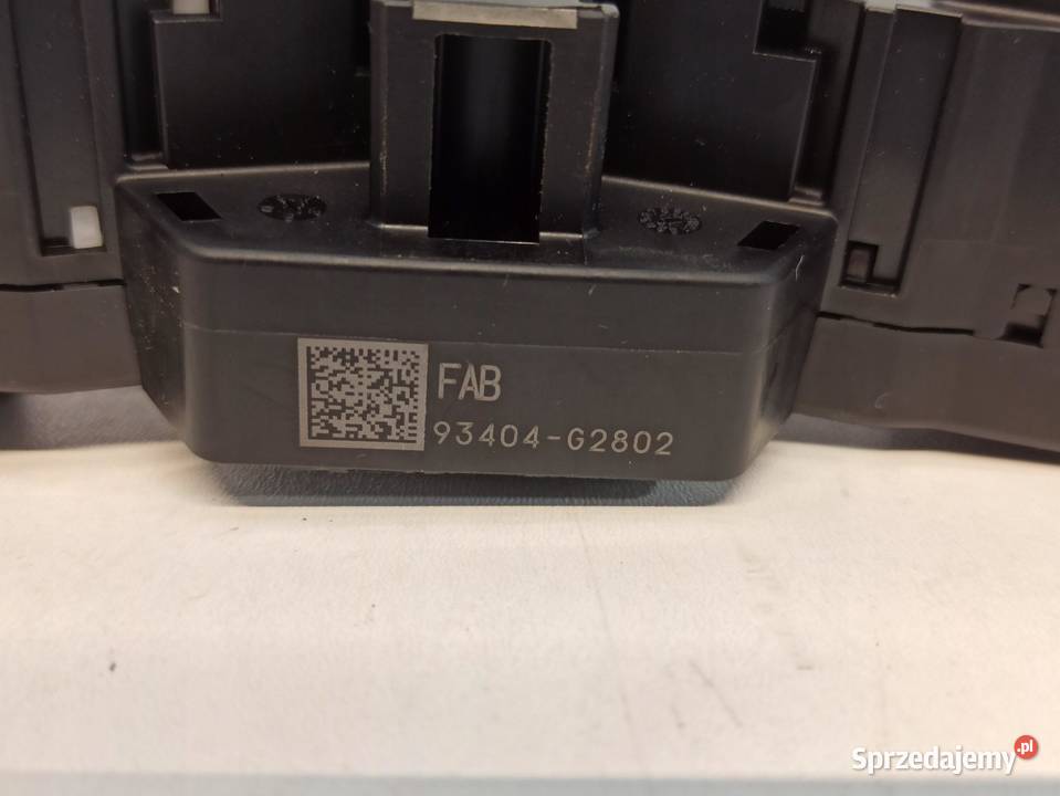 PRZEŁĄCZNIK ZESPOLONY HYUNDAI IONIQ 93404G2802 osobowe Panele sterowania, przełączniki