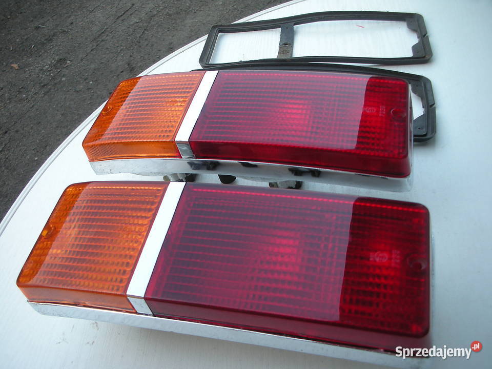 FIAT 125 KOMBI PICKUP KARETKA lampy tył NOWE lampy tylne