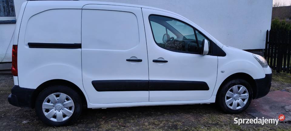Citroen Berlingo 16 HDI 90 Rok produkcji 2010 Samochody dostawcze