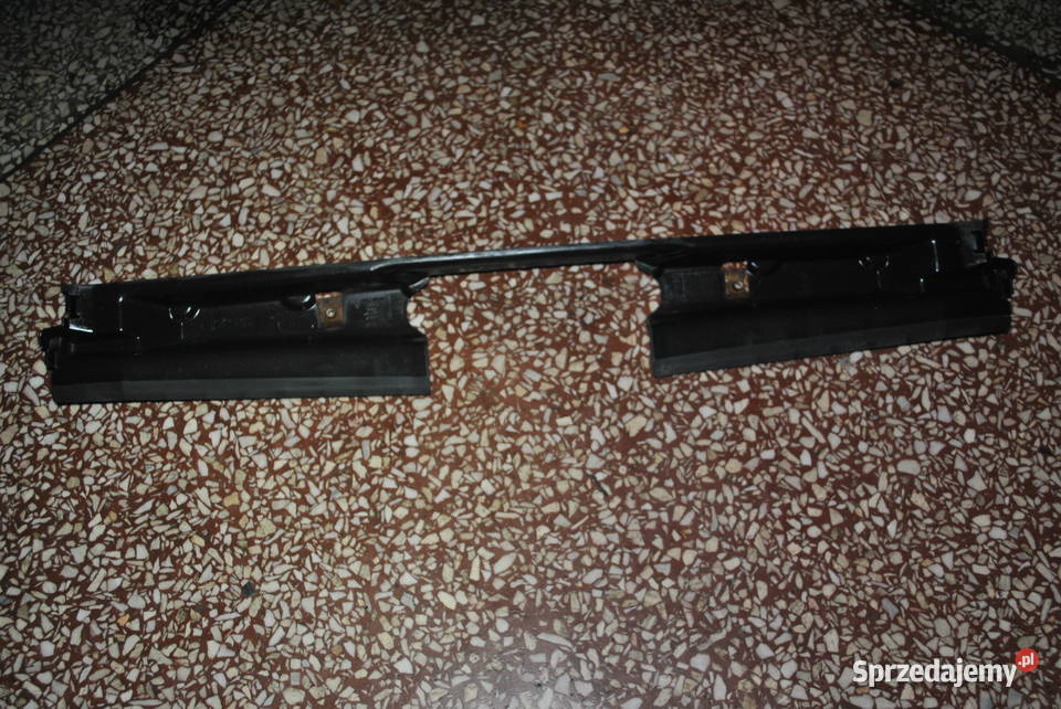 Górny kanał powietrza BMW E60 E61 Poręba