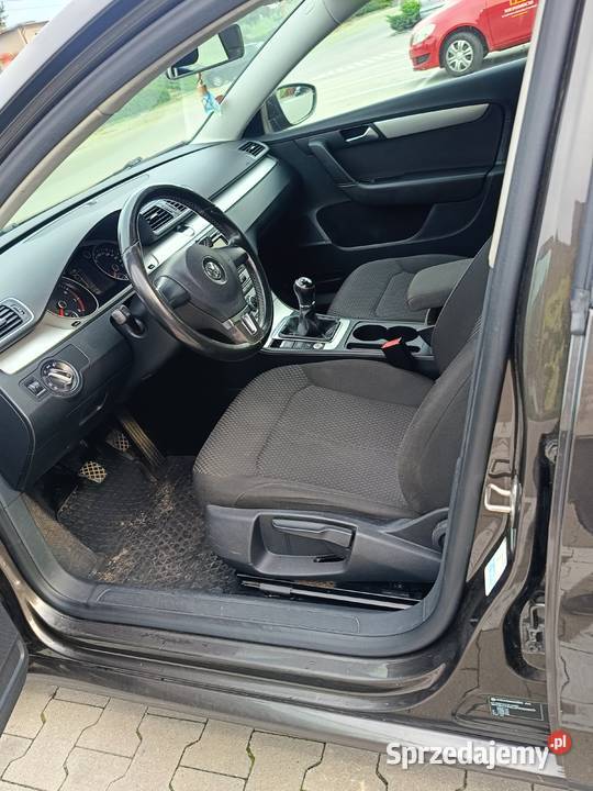 Sprzedam Volkswagena Passata b7 14 benzyna 2014 Rybnik