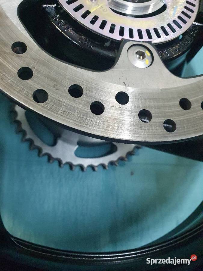 Suzuki GSXS 1000 S F felga tył tylna tarcz koło Suzuki OE Grońsko sprzedam