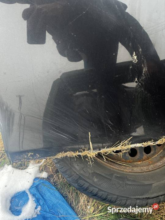 Drzwi BMW e60 Trzcinica sprzedam