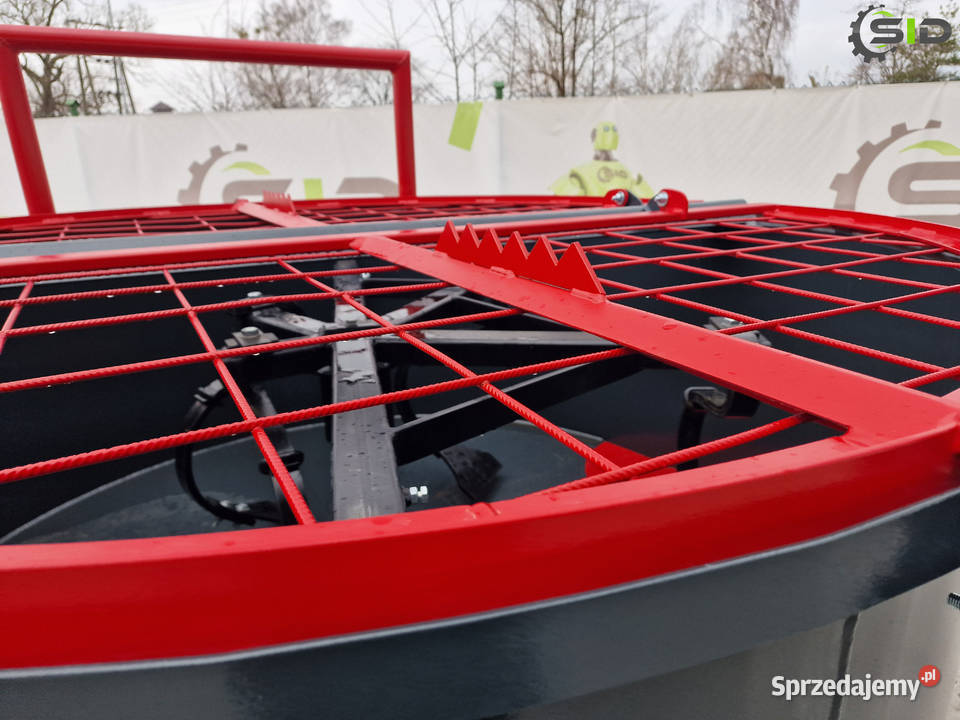 Mieszalnik Betoniarka Bębnowa Ciągnikowa 1800 L Grodziec