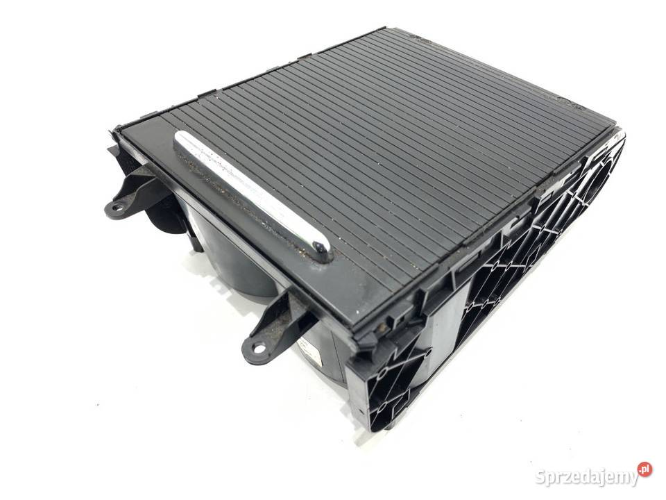 UCHWYT NA NAPOJE VW PASSAT B6 3C0858329A 0510 sprzedam