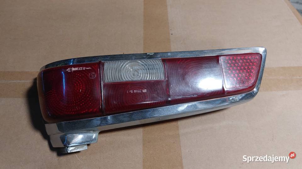 Mercedes W 110 klosz lampy Miłków