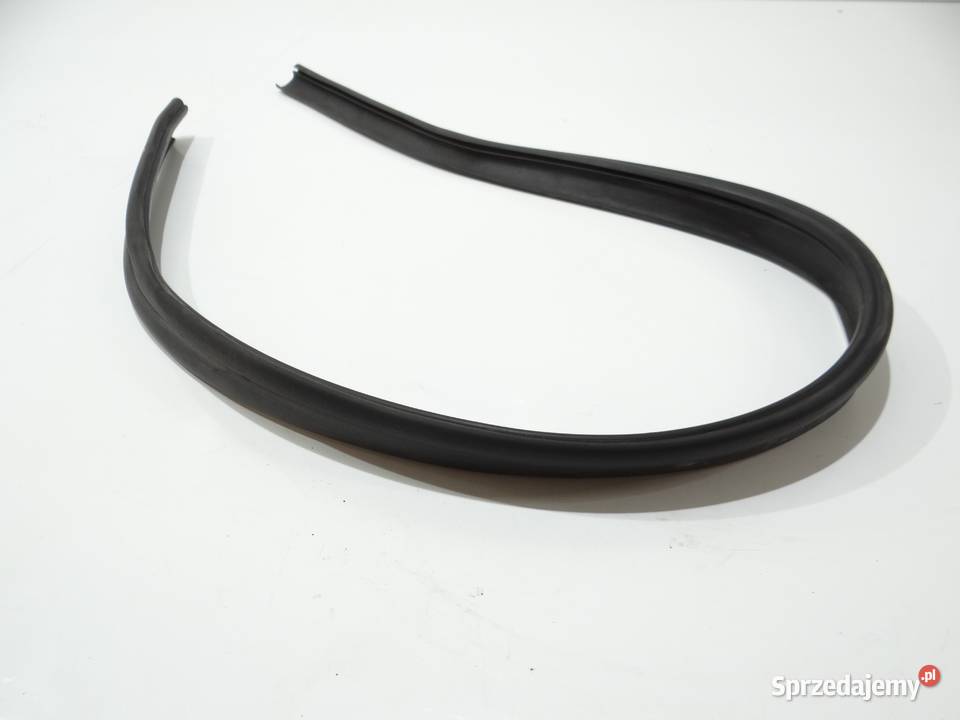 USZCZELKA POKRYWY SILNIKA MASKI BMW F20 7239145 Strzyżewice