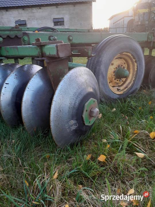 Brona talerzowa John Deere Bąków