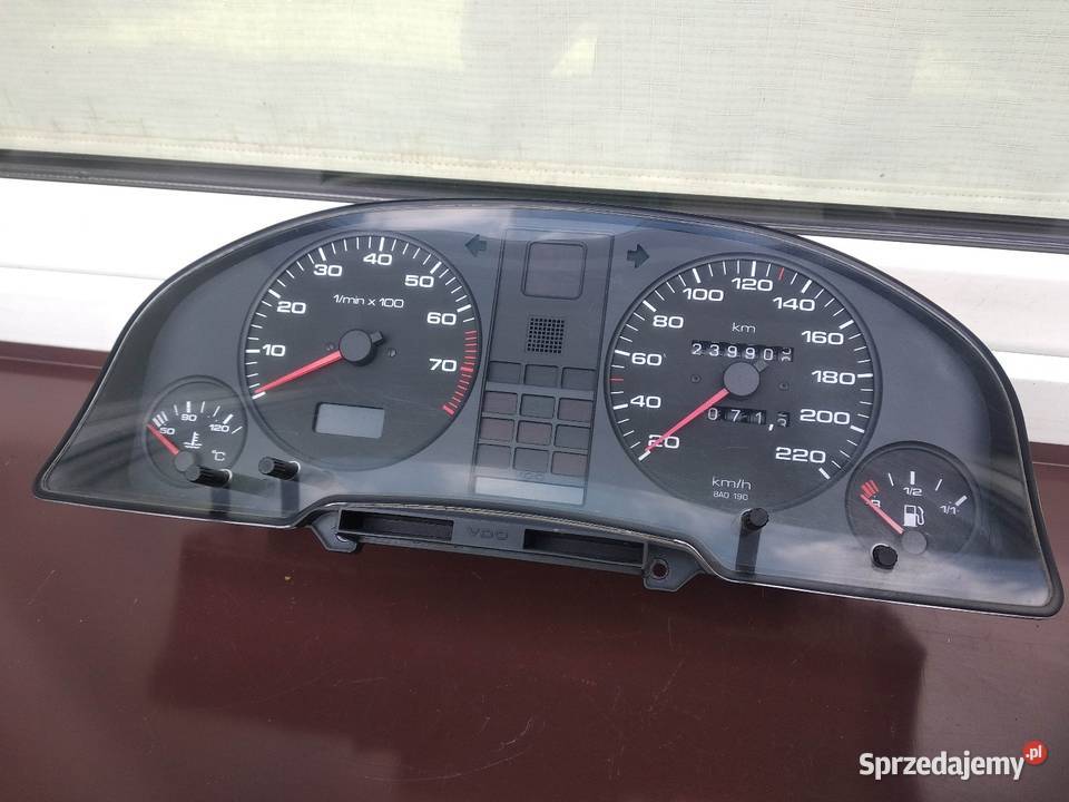 Audi 80 B3 B4 licznik zegary prędkościomierz łódzkie Sieradz