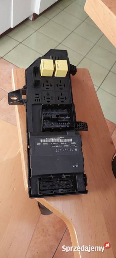 Moduł komfortu 12778377 Saab 93 II LIFT komputery Układ elektryczny Szczecin