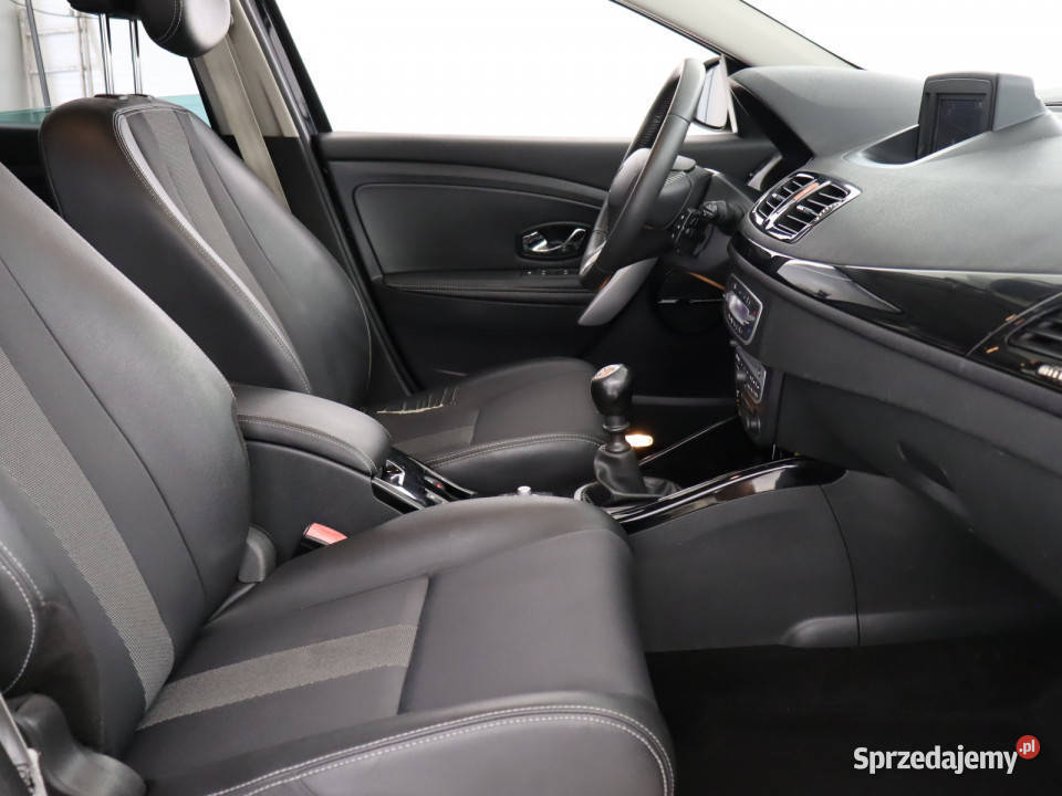 Renault Megane 14 TCe czujnik deszczu sprzedam