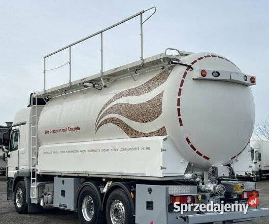Mercedes silos cysterna do sypkich system Napęd tylna oś Warszawa
