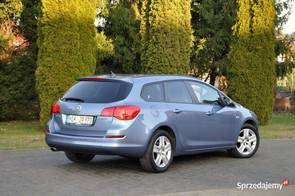 Opel Astra 16T180Duża NaviGrzane ASR (kontrola trakcji) Ostrów Mazowiecka sprzedam
