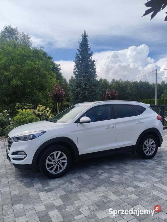 Tucson 16Benzyna2018 z Polskiego salonu benzyna Busko-Zdrój
