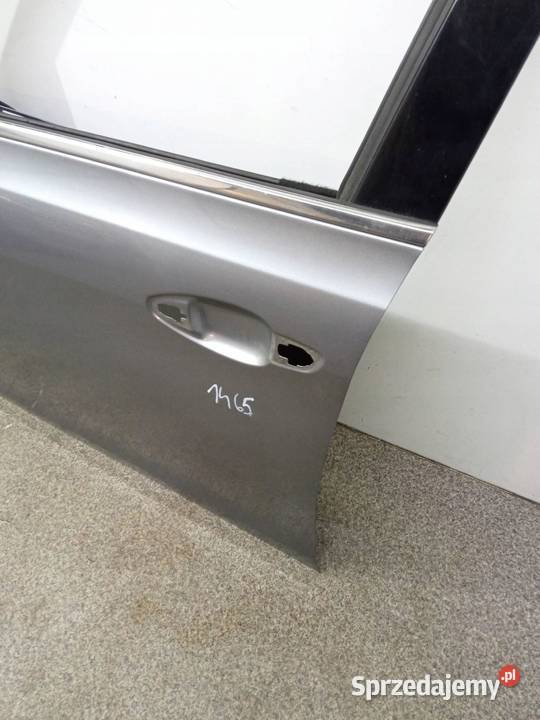 DRZWI LEWE PRZÓD KCAC Peugeot 308 II 2014 osobowe świętokrzyskie