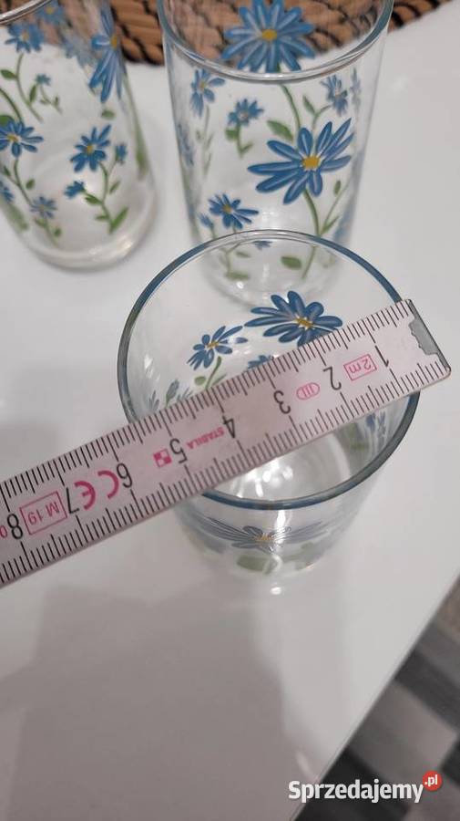Dzbanek I szklanki Ciechanowiec