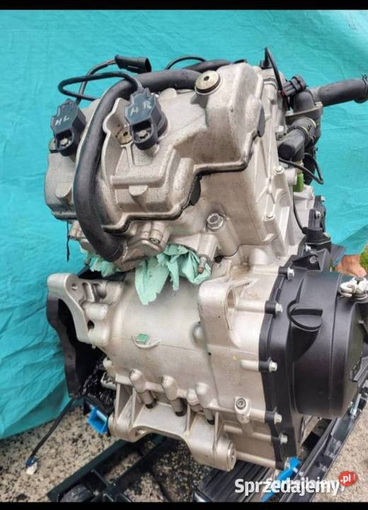 Aprilia TUONO 1100 RSV V4 SILNIK