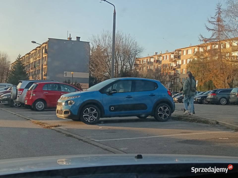 Citroen C3 18 przebiegu 2018 super stan wielofunkcyjna kierownica Tarnów sprzedam