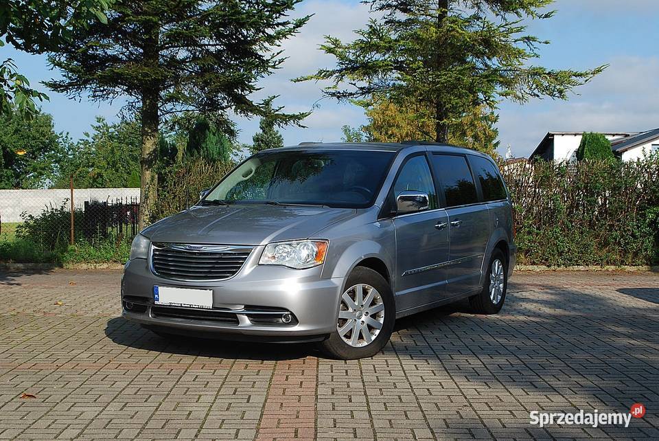 Chrysler Town Country 36 benzynagaz LPG Przebieg Włynkówko