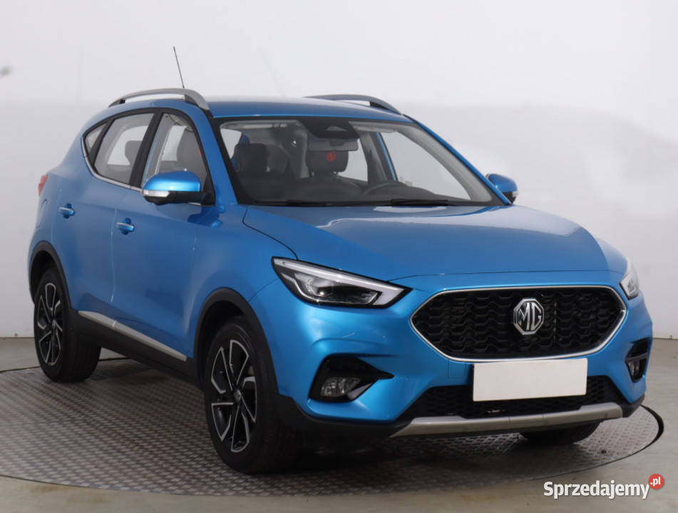 MG ZS SUV 15