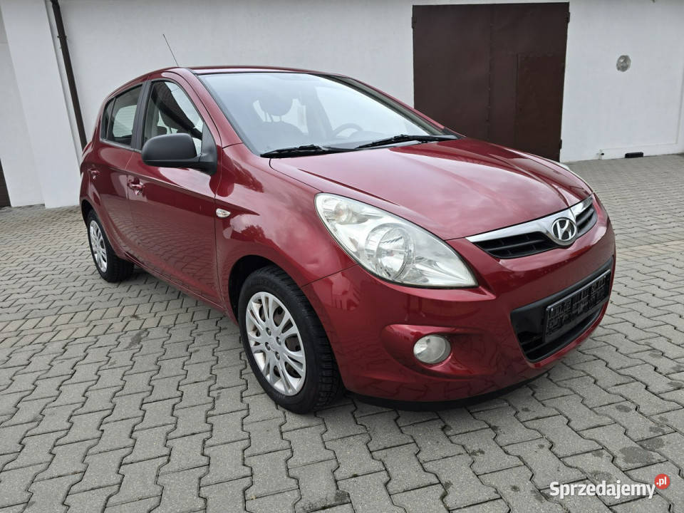 Hyundai i20 14benz łódzkie Kutno