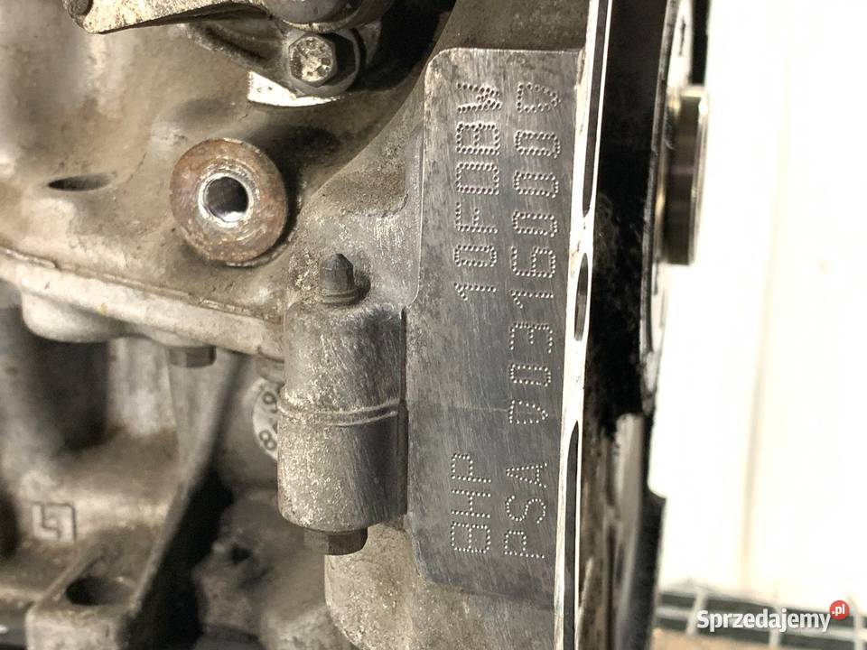 SILNIK PEUGEOT 14 68 8HP 208 I