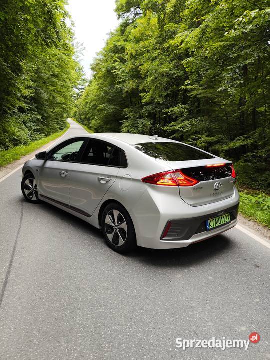 Hyundai IONIQ 28 kWh platinium Rok produkcji 2018 małopolskie