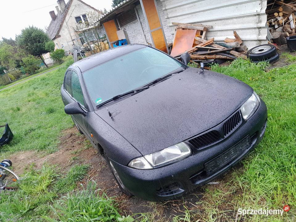Mitsubishi Carisma 18 gdi na części 2000