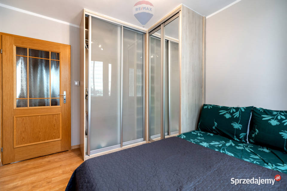 300m Dworca Centralnego oddzielna kuchnia Rok budowy 1968